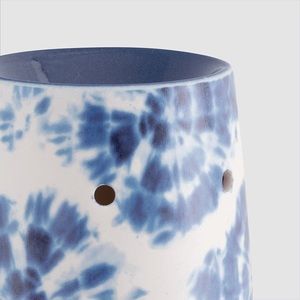 Scentsy Tie Dye Mini Warmer NIB